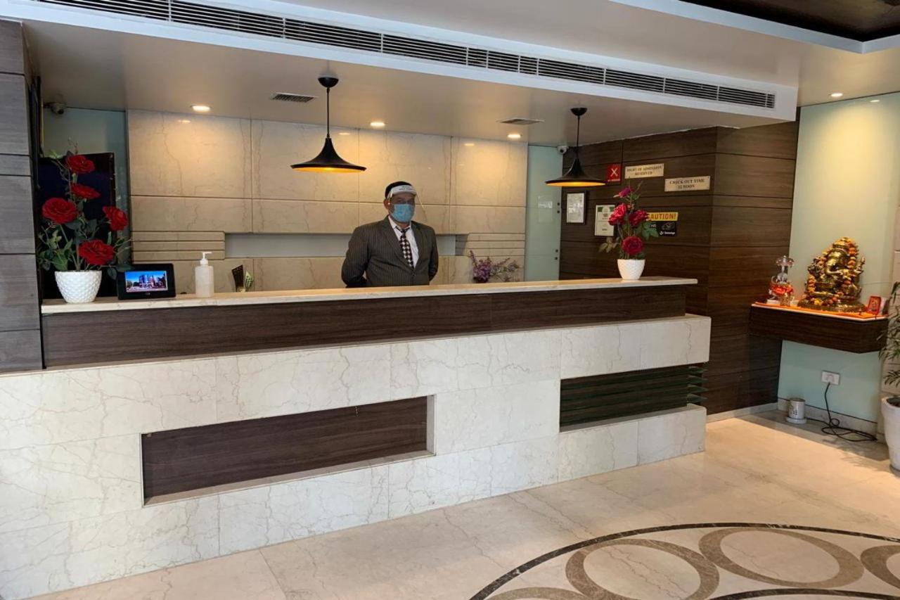 纳鲁拉斯奥鲁姆酒店 阿姆利则 外观 照片